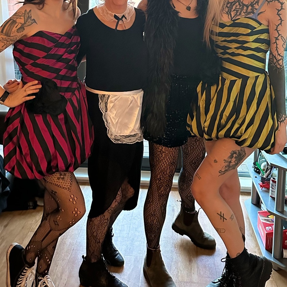 Kevan Jon “Roz” mini dresses - Picture 5 of 5